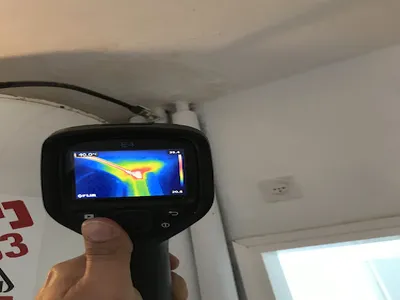 איתור נזילות מים בהובלת אושר לוי — קבלן איטום בנתניה